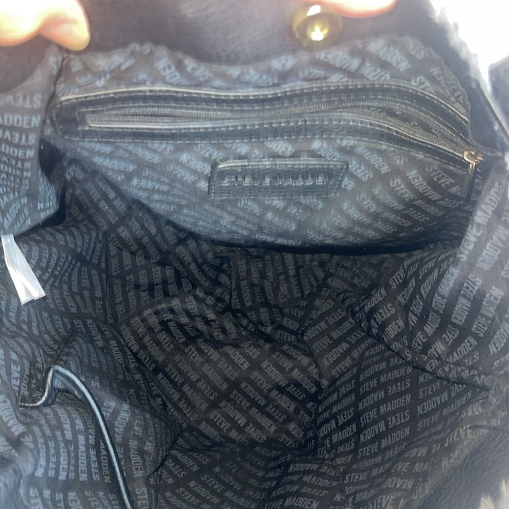 Steve Madden Gray Color And Black & Grey Lining. - image 4